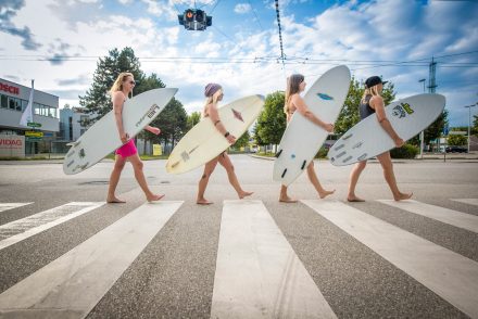Surf Girls