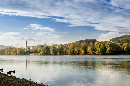 Foto Panorama Donau Kirche